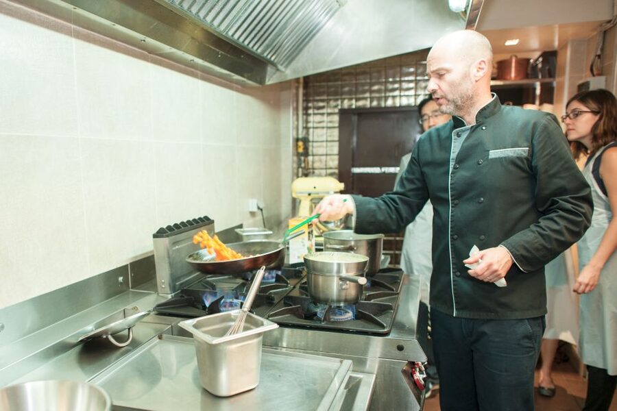 Paris: Full-Day Cooking Class with 3-Course Lunch - The lunch itself: wine, cheese, and a long sit-down