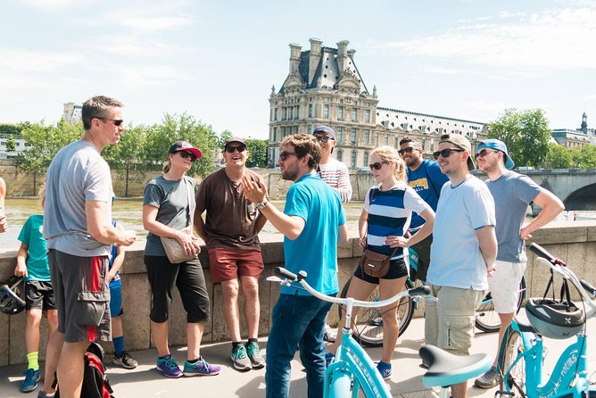 Paris Highlights Bike Tour: Eiffel Tower, Louvre and Notre-Dame - 4 Hours to See Paris Icons, Without the Walkathon