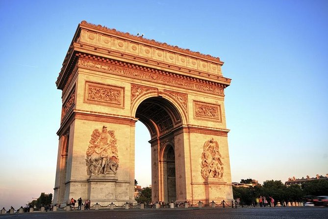 Paris Highlights Immersive Coach Tour - Île de la Cité and the Gothic Highlights You Recognize Immediately
