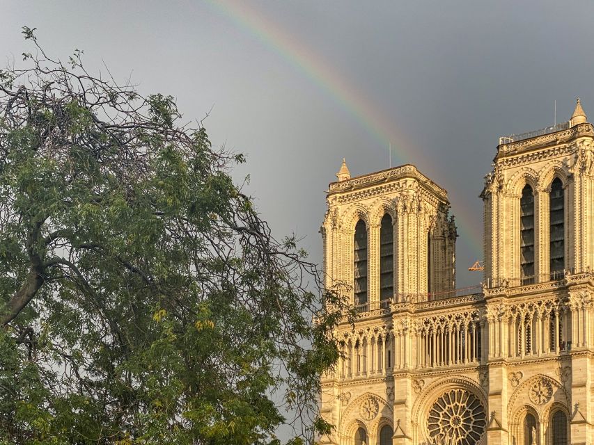 Paris: Île de la Cité and Notre-Dame Walking Tour With Crypt - Price and Timing: Is $47 a Good Value Here?