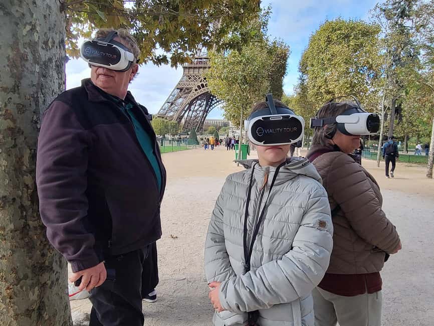 Paris : Immersive Eiffel Tower tour with virtual reality - The 1889 World’s Fair: the tower’s debut in context