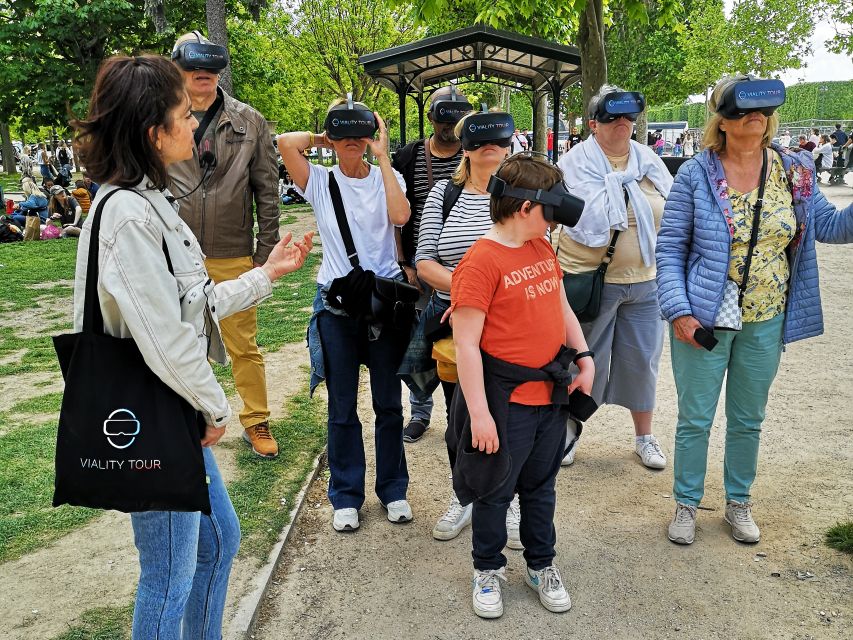 Paris : Immersive Eiffel Tower tour with virtual reality - What’s included, what’s not, and how to budget your Eiffel Tower time