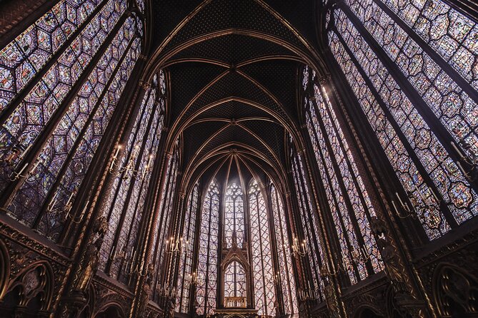 Paris in a Day: Louvre or Orsay, Eiffel Tower, City Walk & Cruise - Metro Rides, Headsets, and Why the Logistics Matter