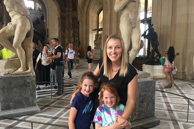 Paris Kids and Families Private Louvre Tour - Stop 1: Arc du Carrousel, a fast history warm-up