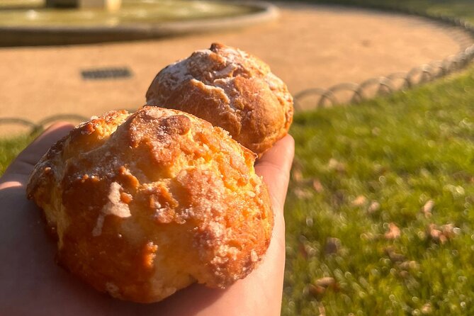Paris Le Marais Food Tour – Full French Meal by Do Eat Better - Stop 5 at Place des Vosges: Vanilla Choux with Sugar Pearls
