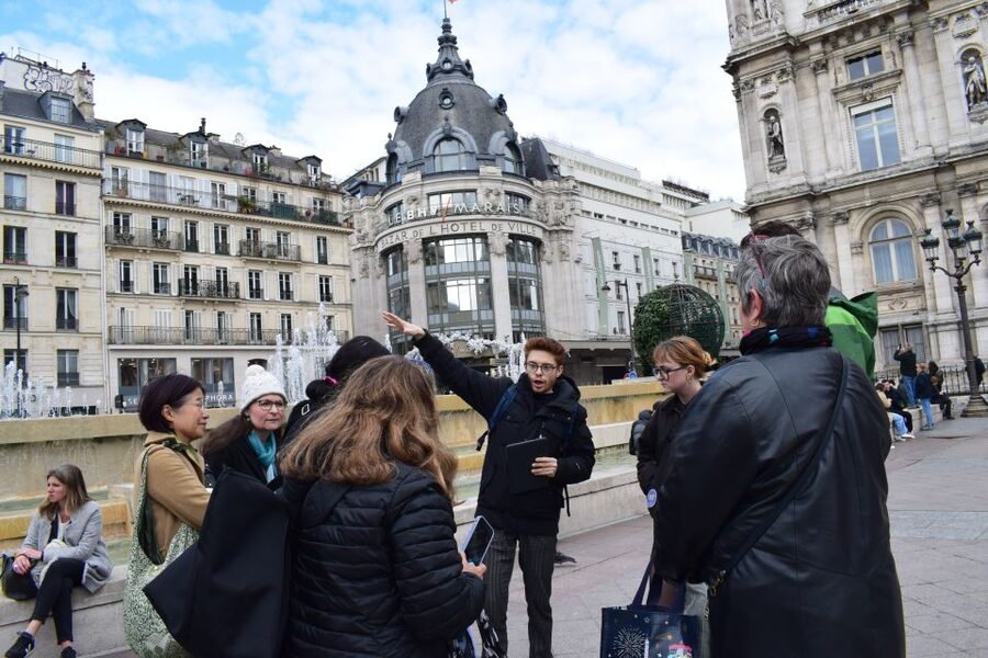 Paris: Le Marais & Montmartre Jewish History Walking Tour - Montmartre Jewish creative life: Rue Ravignan, Le Bateau-Lavoir, and studio echoes