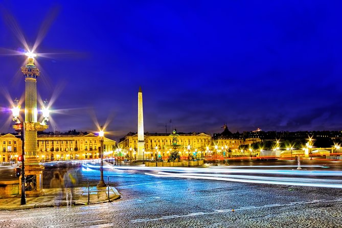 Paris Lights Evening Bus Tour with Eiffel Tower Summit Option - Eiffel Tower Summit Upgrade: Elevator Access and Timing Reality