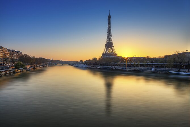 Paris Lights Evening Bus Tour with Eiffel Tower Summit Option - Audio Commentary on Your Phone: Make It Work Before You Board