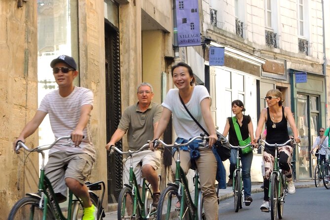 Paris Local Districts and Stories Off the Beaten Track Guided Bike Tour - Jardin-des-Plantes and the Mosquée de Paris: Two Kinds of Peaceful Stops