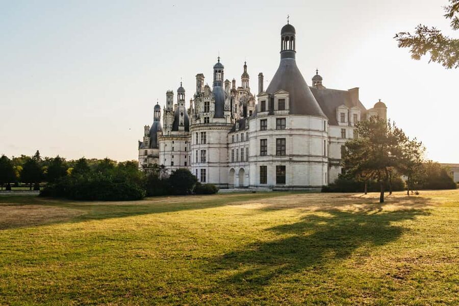 Paris: Loire Valley Chambord Castle, Wine Tasting & Lunch - Getting from Paris to Chambord, without the stress