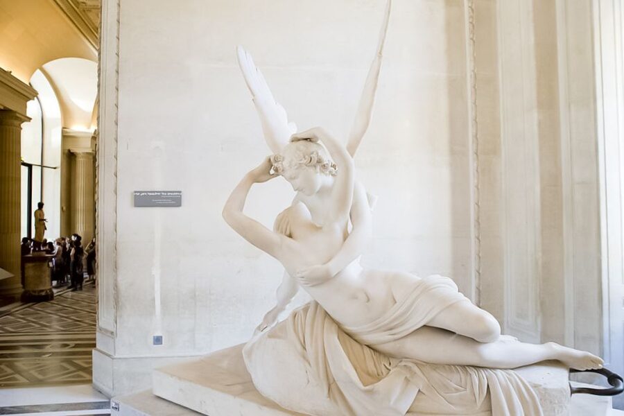 Paris Louvre: 2-Hour Private Tour for Groups or Families - Timing, crowding, and the realistic pace of a “2-hour Louvre”