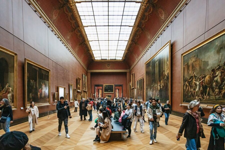 Paris: Louvre Museum Entry Ticket With Host and River Cruise - The Louvre Digital Audio Guide App: How to Use It Smoothly