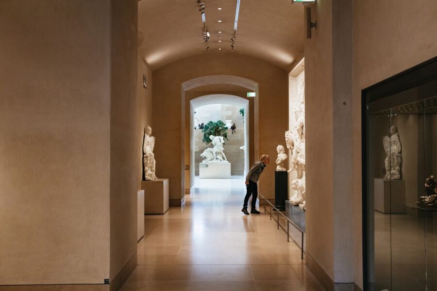 Paris: Louvre Museum Entry Ticket With Host and River Cruise - How Timed Louvre Access Works (and What You Should See First)