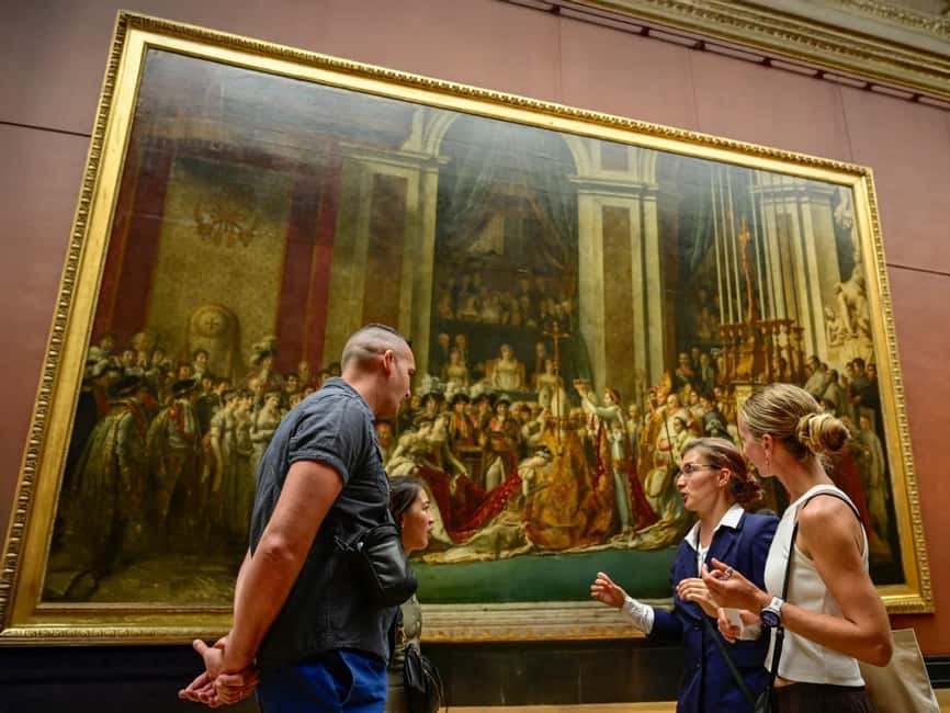 Paris: Louvre Museum Guided Tour with Skip-the-Ticket-Line - Who should book this Louvre highlights tour