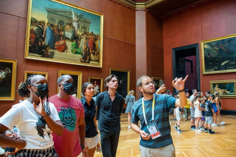 Paris: Louvre Museum Highlights Small-Group Guided Tour - Finding Your Guide at the Louvre Pyramid (So Your Start Is Smooth)