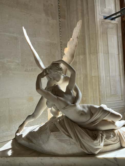 Paris: Louvre Museum Hosted Entry & Masterpieces Audio Guide - Price and Value: Is $81 Worth It?
