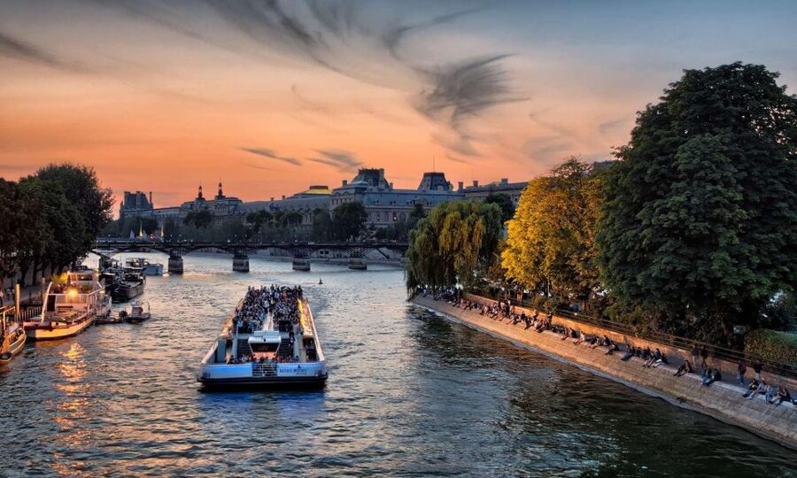 Paris: Louvre Museum & River Cruise Priority Access Tickets - Small Group of 6: Why It Changes the Feeling