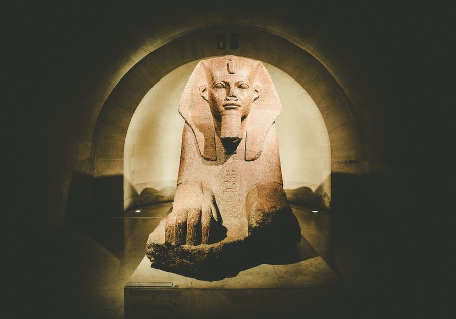 Paris: Louvre Museum Ticket & Exclusive Immersive AudioGuide - Thematic Routes That Fit Real Interests: French Touch, Dolce Vita, Unmissables, Egyptian Magic