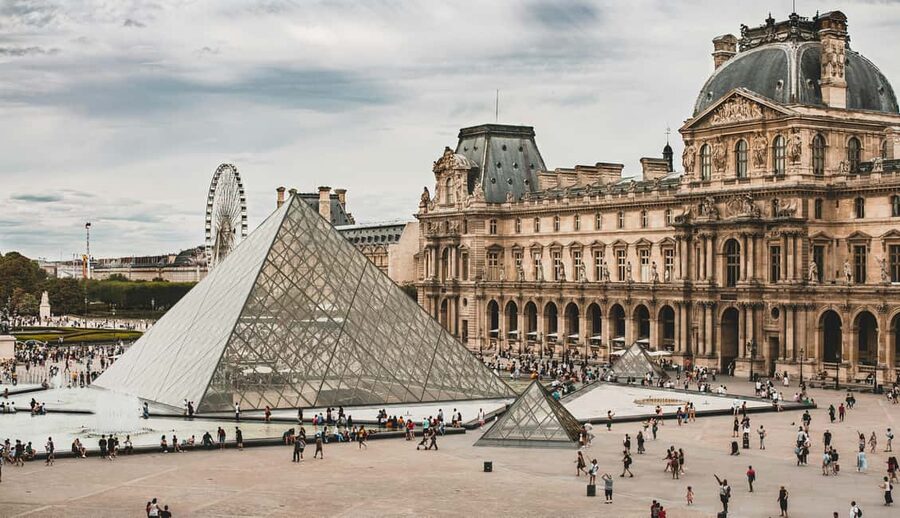 Paris: Louvre Museum Ticket with Optional Hosted - Louvre Museum in 2 hours: realistic expectations (and a smarter way to see it)