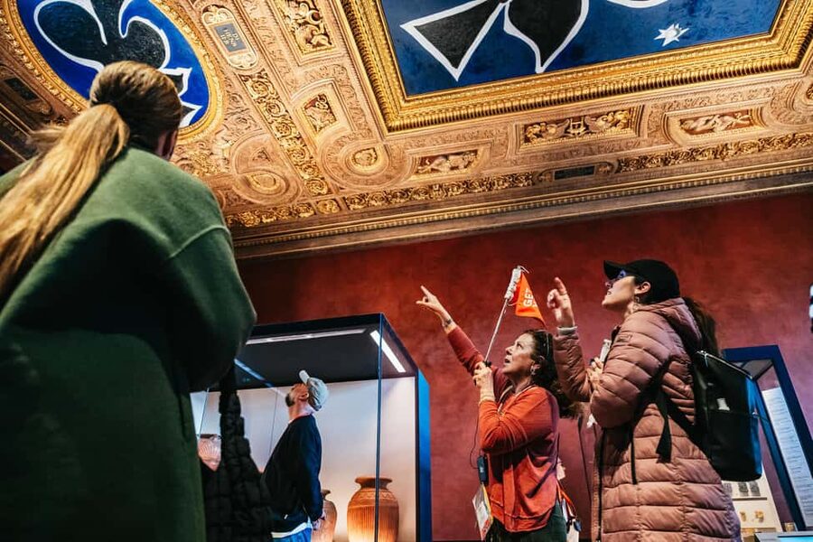 Paris: Louvre Museum Tour Mona Lisa & Iconic Masterpieces - Orsay add-on: when a morning ticket upgrade makes sense