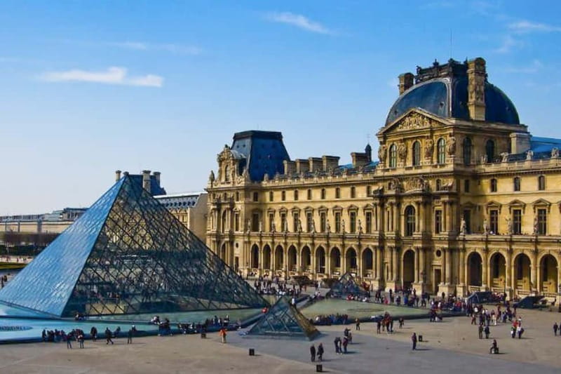 Paris: Louvre Must-See Tour with Reserved Entry Ticket - What is not included (so you do not get surprised)
