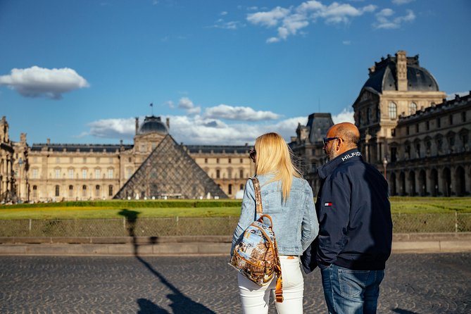 Paris Louvre PRIVATE TOUR with a Local Private Guide - Why the Louvre feels easier with a private guide