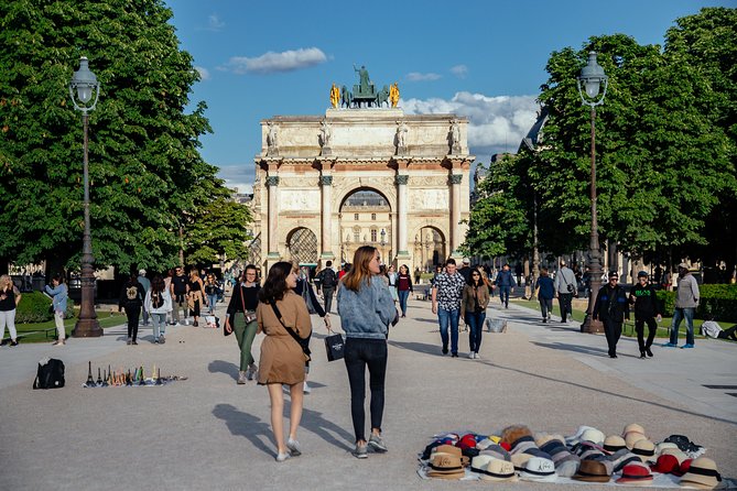 Paris Louvre PRIVATE TOUR with a Local Private Guide - Practical planning tips for your Louvre day