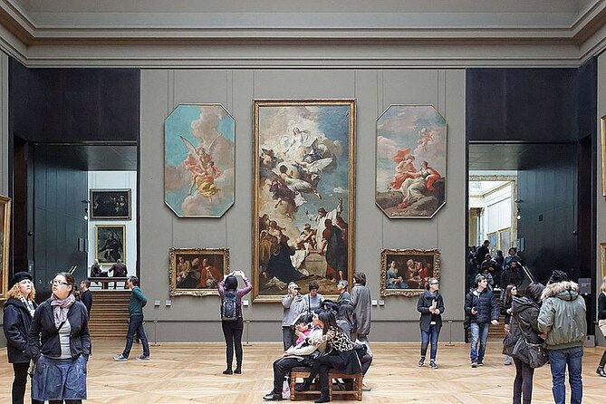 Paris Louvre Small Group Tour with Pre-Reserved Tickets - Tickets, bags, and security, your must-know before you go