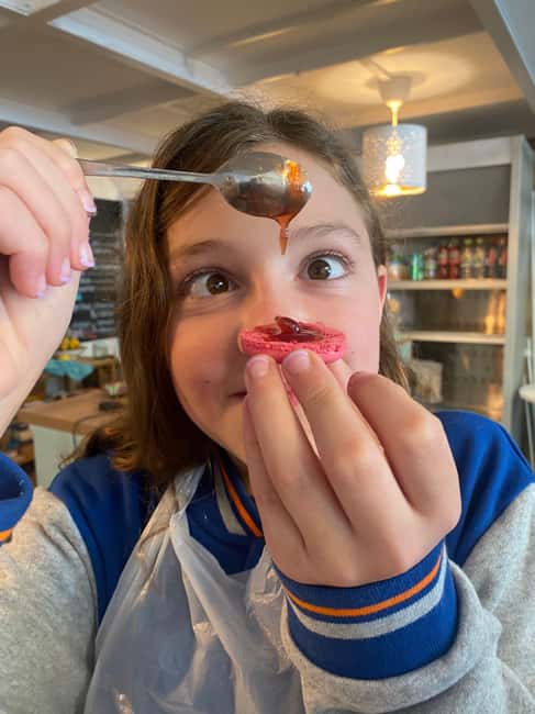 Paris: Macaron Baking Class for Families and Kids - Key highlights that matter for families