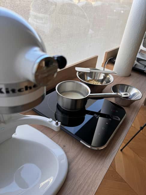 Paris: Macaron Baking Class in Central Paris - The Drying and Baking Moment, Where Patience Wins