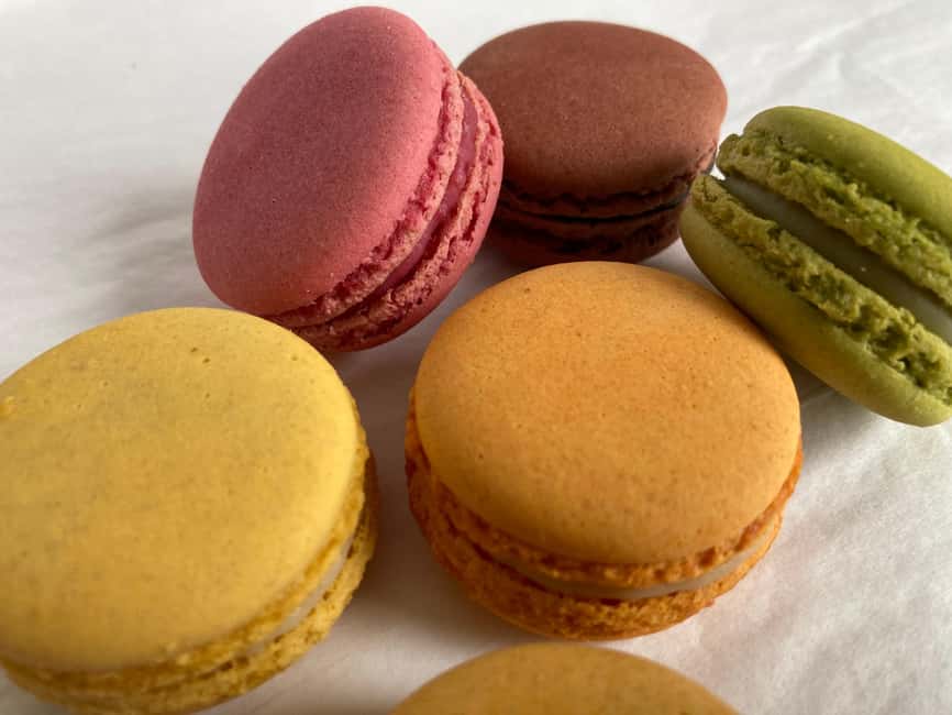 Paris: Macaron, Croissant or Pastry Class with a French Chef - Inside the Classroom: How the Chef Teaches (In English)