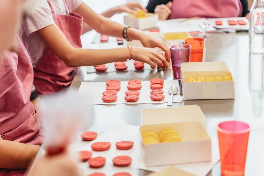 Paris: Macarons Cooking Class with Pâtisserie Chef Noémie - Key things you will love about this macaron class