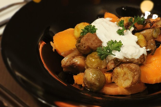 Paris Montmartre Food Tour - A Full French Meal by Do Eat Better - Montmartre, with five food stops and one very real hill to climb