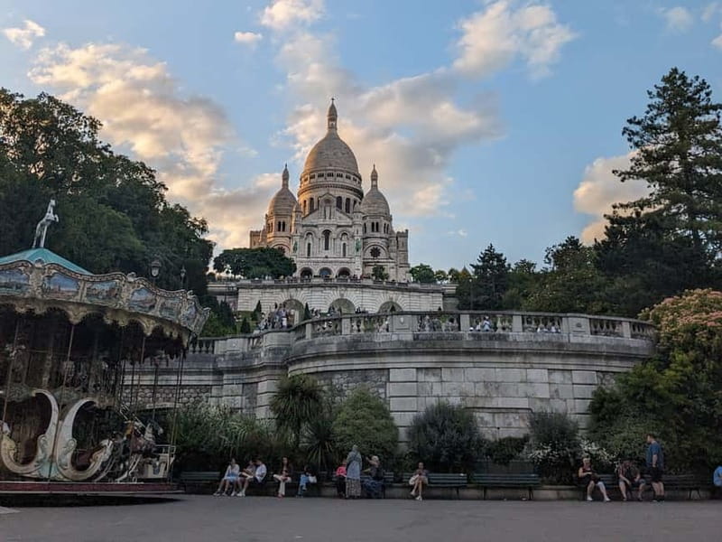 Paris: Montmartre/Pigalle Foodie Tour with Tastings - Price and value: what $76 buys you in Paris time and taste