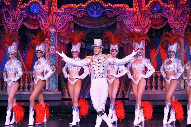Paris Moulin Rouge Cabaret Show and Dinner - What happens after dinner, the moment the stage takes over