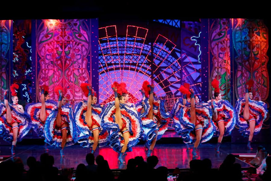 Paris: Moulin Rouge Dinner Show, Champagne, and Transport - Key things I’d plan around