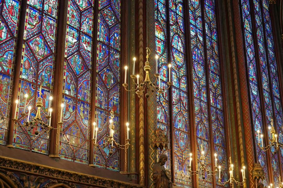 Paris: Notre Dame Cathedral Exterior Tour with Free Entry - Inside Notre Dame at your own pace after guidance