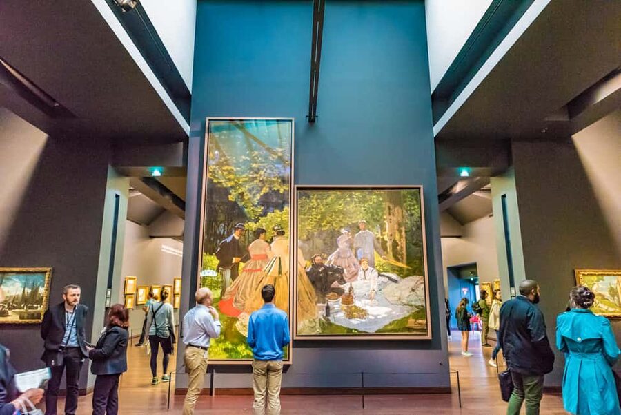Paris: Orsay Museum Masterpieces Guided Tour - Meeting point at Rue de la Légion dHonneur, and how to find the guide