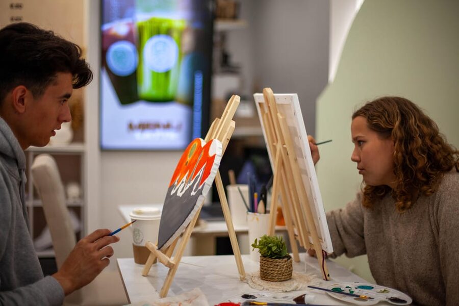 Paris : Painting experience in an art cafe - Taking Your Artwork Home, Dried and Packed