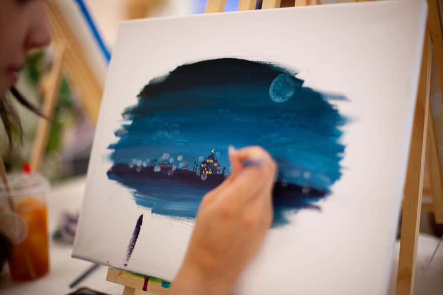 Paris : Painting experience in an art cafe - How the 2-Hour Painting Session Really Works