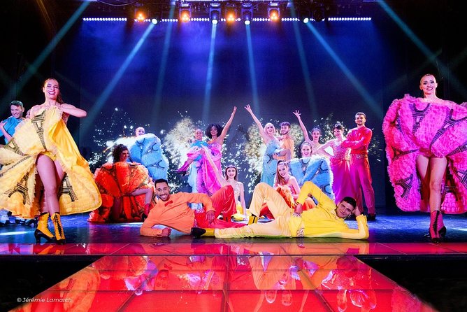 Paris Paradis Latin Cabaret Show with Champagne - Service and the drink bundle: how to avoid feeling shortchanged