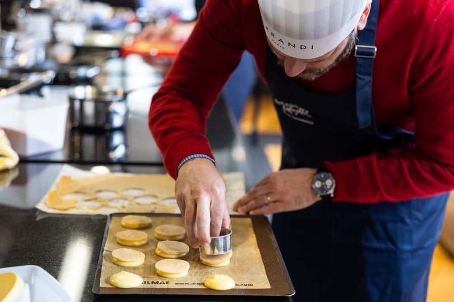 Paris: Pastry Class with Ferrandi Chef at Galeries Lafayette - What’s included: apron, chef hat, and a recipe you can take home