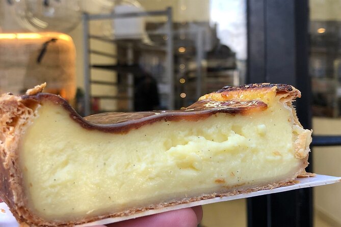 Paris Pastry Tour - Croissants, Macarons & Iconic French Desserts - Guides, Group Size, and Why People Feel Taken Care Of