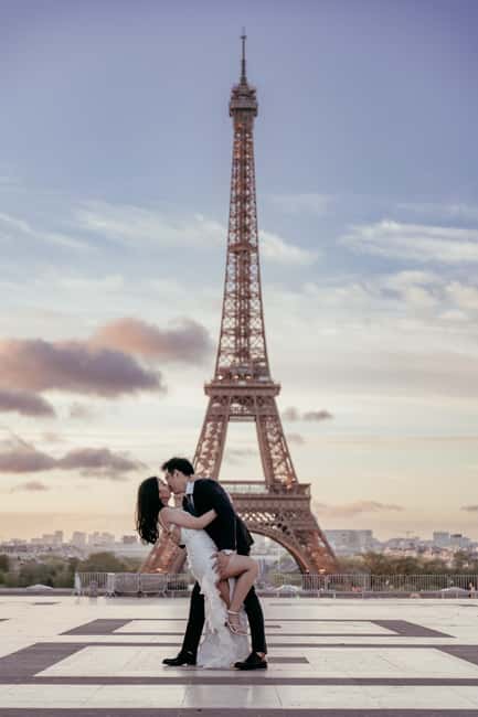 Paris: Premium Professional Photo Shoot - A 1-Hour Paris Photo Shoot That Actually Fits Your Trip