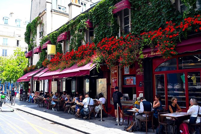 Paris Private Food Tour – Taste 8+ French Classics in Le Marais - Stop 3: the National Archives museum at 60 Rue des Francs Bourgeois