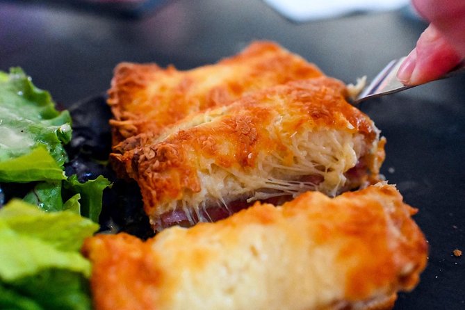 Paris Private Food Tour – Taste 8+ French Classics in Le Marais - Marché Enfants Rouge: finishing with market energy