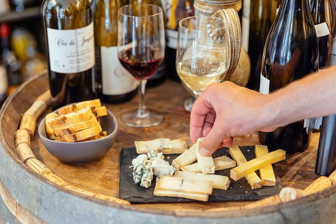 Paris Private Food Tour with 6 or 10 Tastings - The Hotel de Ville stretch and classic French comfort foods