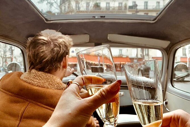 Paris Private Guided Tour in a Vintage Open Top French Car - Les Invalides: Napoleon’s golden dome and military memory
