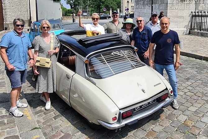 Paris Private Guided Tour in a Vintage Open Top French Car - Eiffel Tower and Arc de Triomphe: two icons, two different kinds of drama