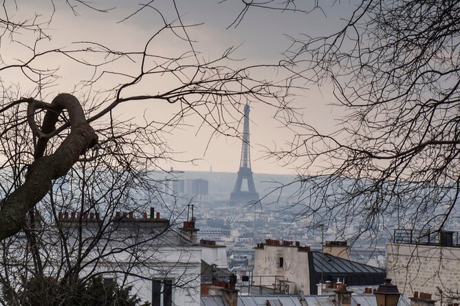 Paris Private Montmarte Tour : Sacre Coeur with Expert Guide - Abbesses and the old Paris maze: churches, metro, and small streets